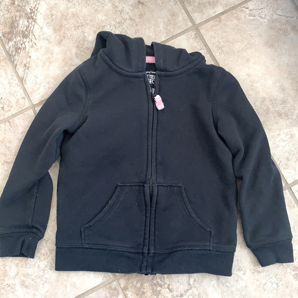 🎉10 for $10🎉 fleece black hoodie toddler girl 2T jumping beans zip up sweater